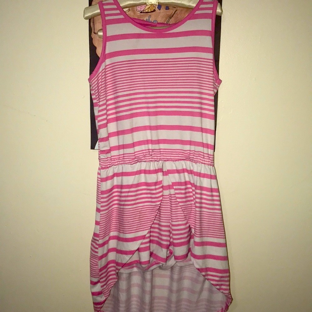 A cute dress for girls